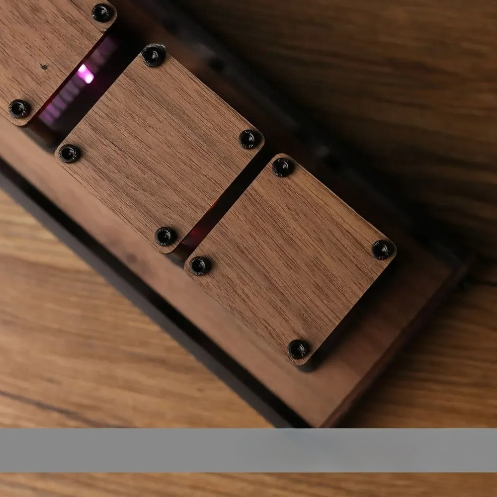 RGB Nixie أنبوب ساعة لتقوم بها - مراجعة Diy Electronics Desk وسعره