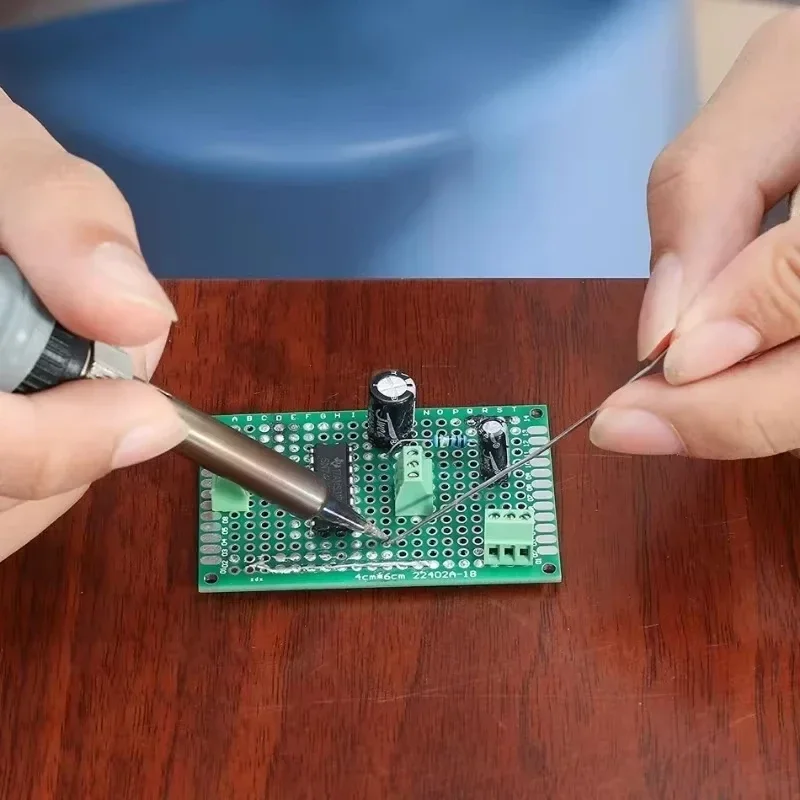 العالمي PCB الدائرة Protoboard - مراجعة Diy Electronics Breadboard وسعره