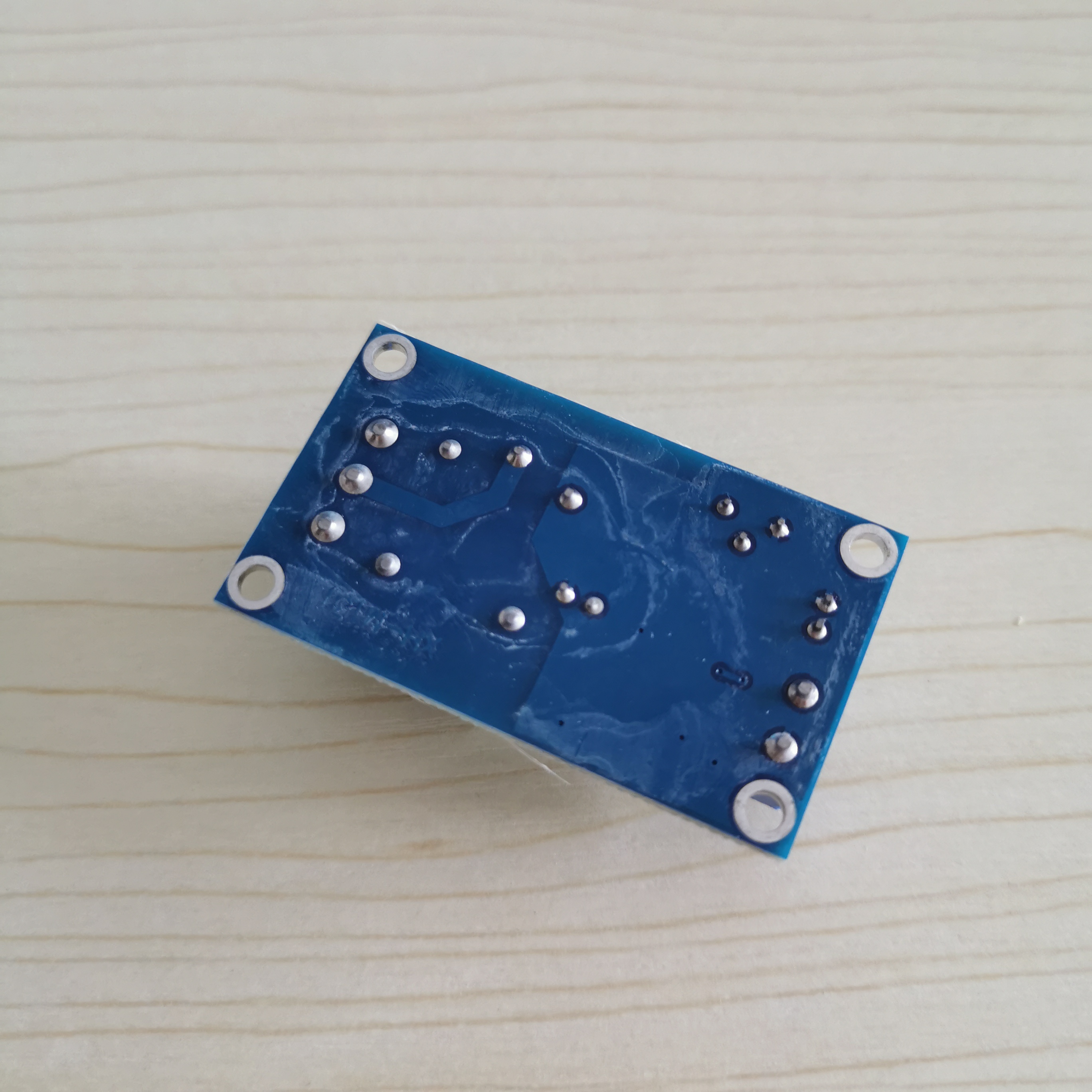 كاشف المياه 5 فولت 12 فولت ، و - مراجعة Relay Module 5V وسعره