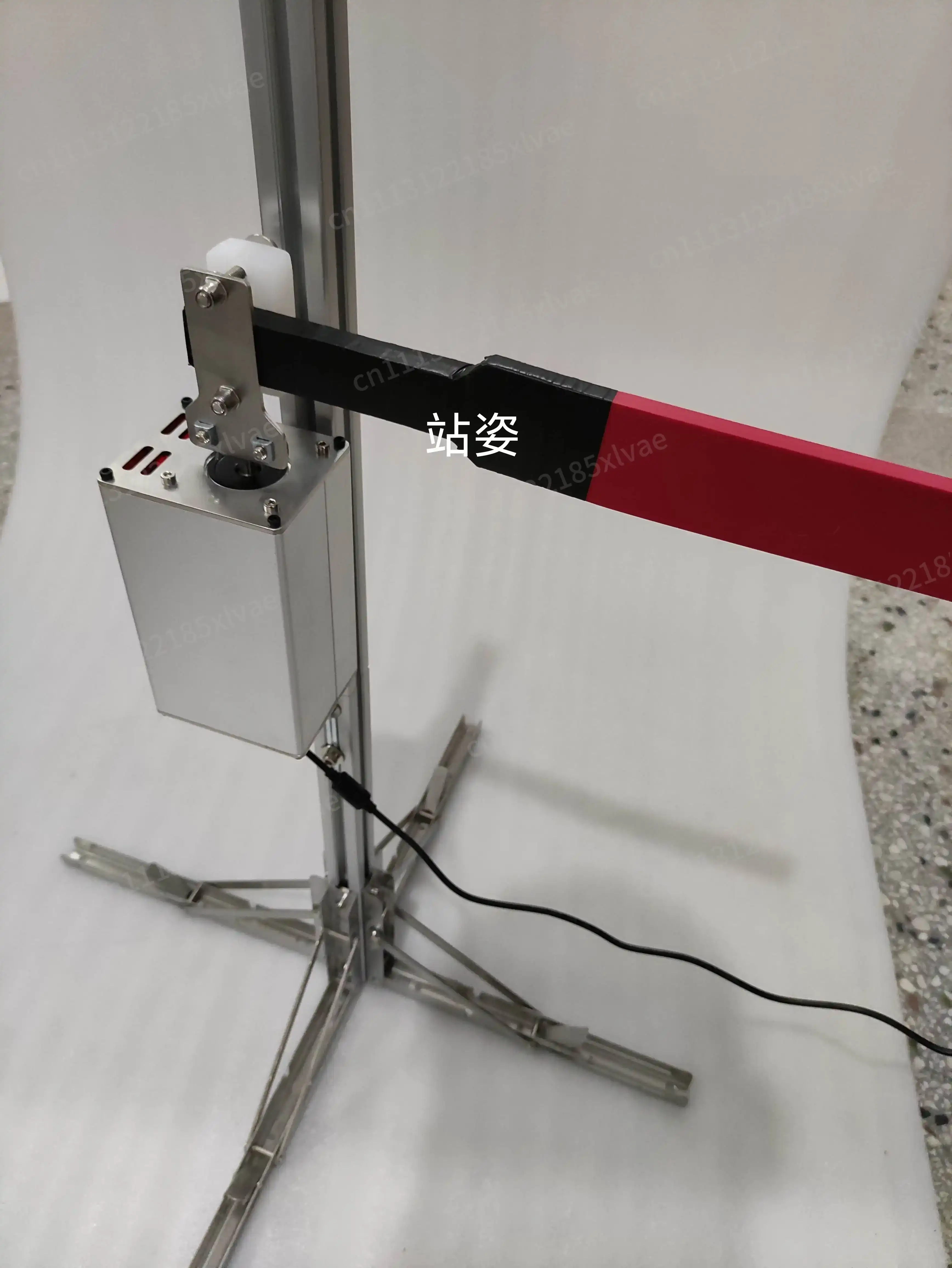 وحدة تحكم لاسلكية أساسية جديدة - مراجعة Diy Electronics Desk وسعره